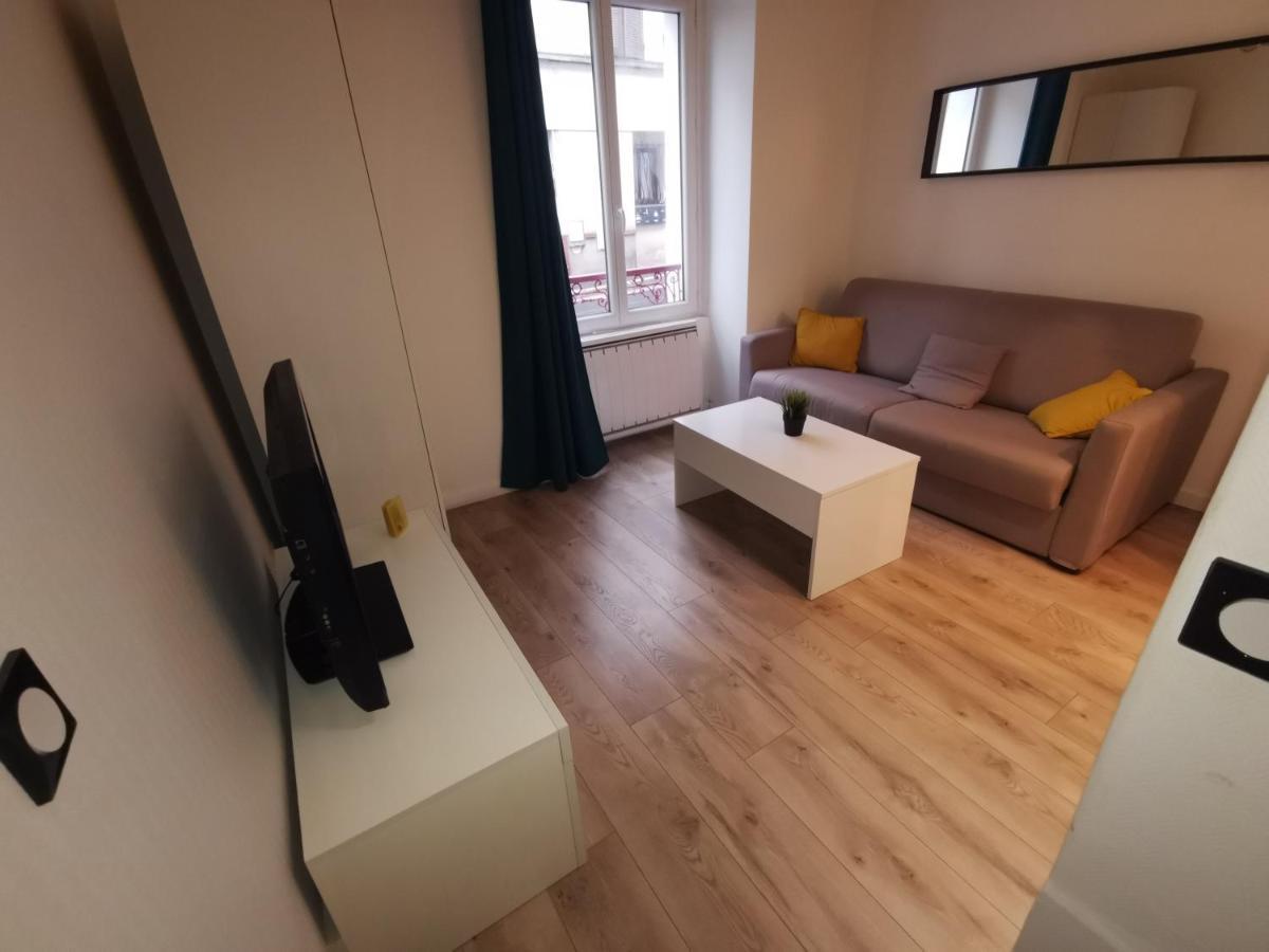 Appartement Au Coeur De La Ville De Taverny Exterior foto